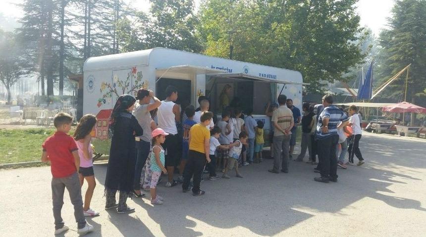 İletişim Karavanı&rsquo;na Yoğun İlgi