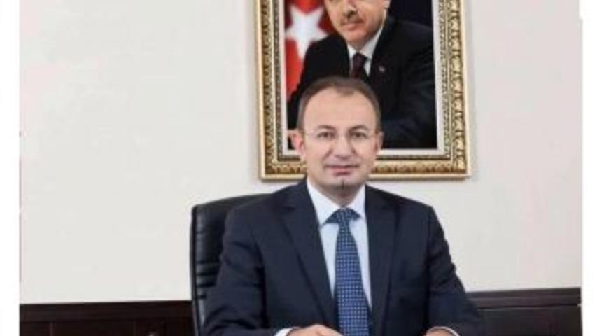 Avukat Temel Başalan&rsquo;a İstanbul&rsquo;da Hemşehrilerinden Sevgi G&ouml;sterisi