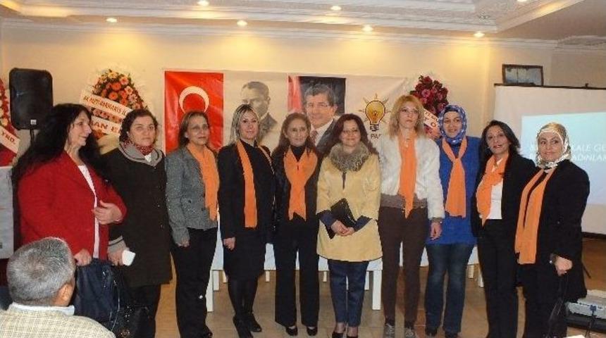Marmaris Ak Parti Kadın Ve Gen&ccedil;lik Kolları Başkanalrını Se&ccedil;ti