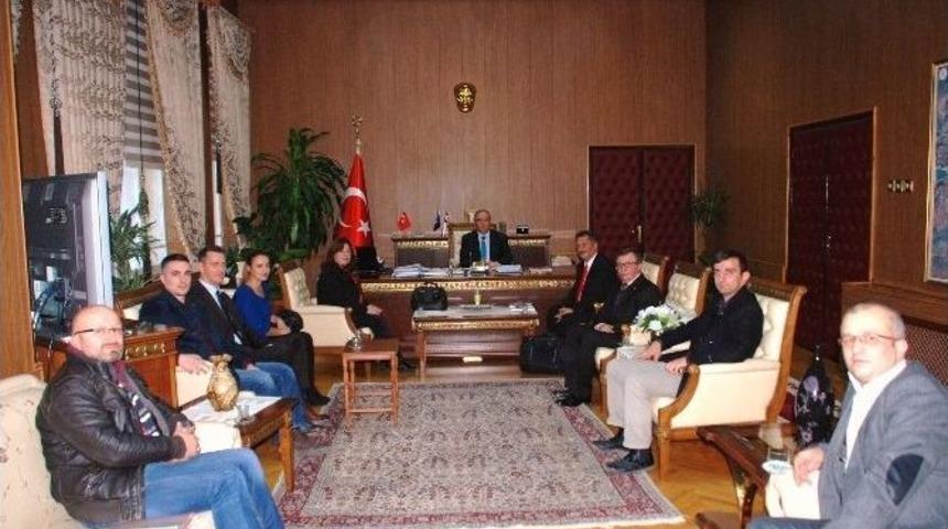 Boz&uuml;y&uuml;k Girişimciliği Destekleme Derneği&rsquo;nden Vali Nayir&rsquo;a Ziyaret
