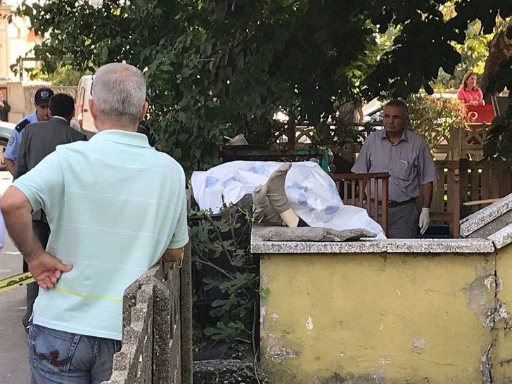 Çatıdan Düşen 91 Yaşındaki Adam Hayatını Kaybetti G5