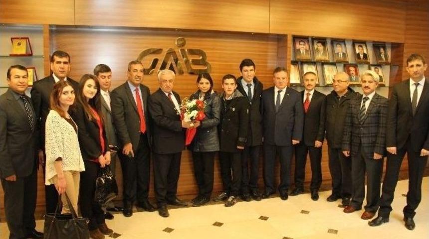 Gaib&rsquo;e Dev Eğitim Kompleksi İ&ccedil;in Milli Eğitimden Teşekk&uuml;r Ziyareti