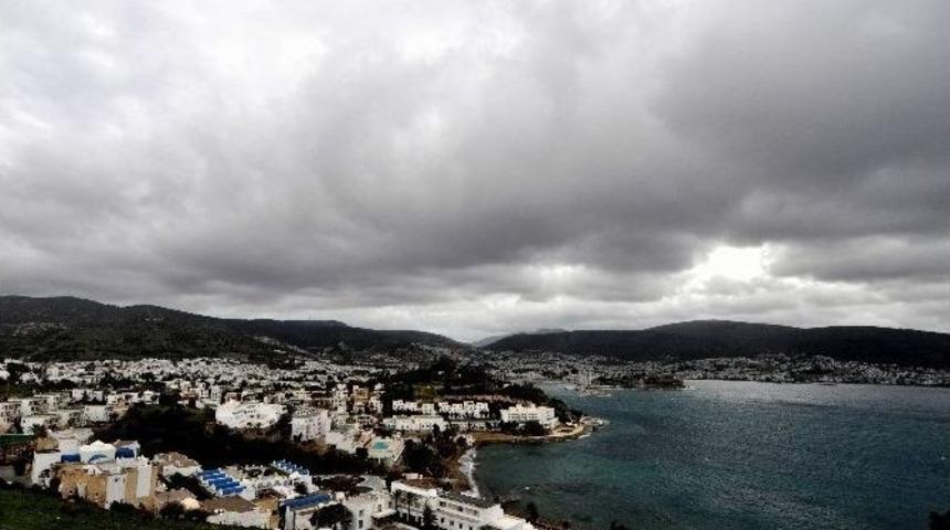 Bodrum&rsquo;da Sıcaklar Mevsim Naomallerine D&ouml;nd&uuml;