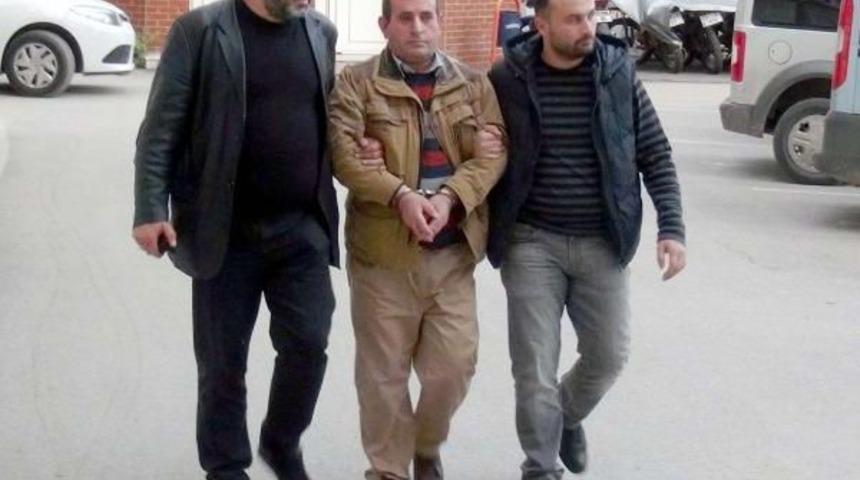 &Ccedil;alıştığı galerinin sahibi baba- oğlu vuran bek&ccedil;i yakalandı