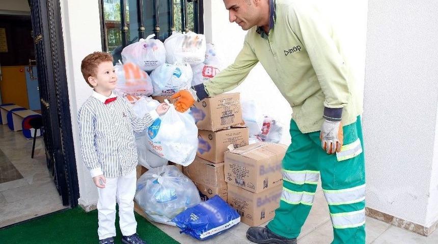Minik Saygın&rsquo;dan &Ouml;rnek Davranış