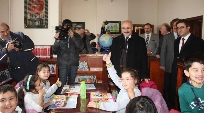 Tarihi Rıza Nur K&uuml;t&uuml;phanesi Yeni Y&uuml;z&uuml;yle Hizmete Girdi