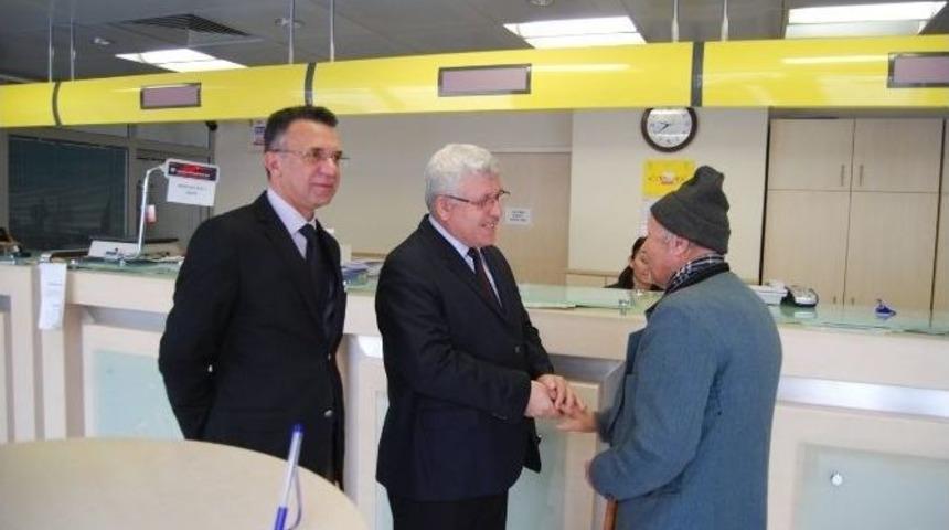 Tekirdağ Ptt Başm&uuml;d&uuml;r&uuml; Cafer Ersoy, Malkara&rsquo;da Vatandaşın Derdini Dinledi