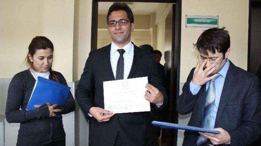 İstifasını Sosyal Medyadan Duyurdu