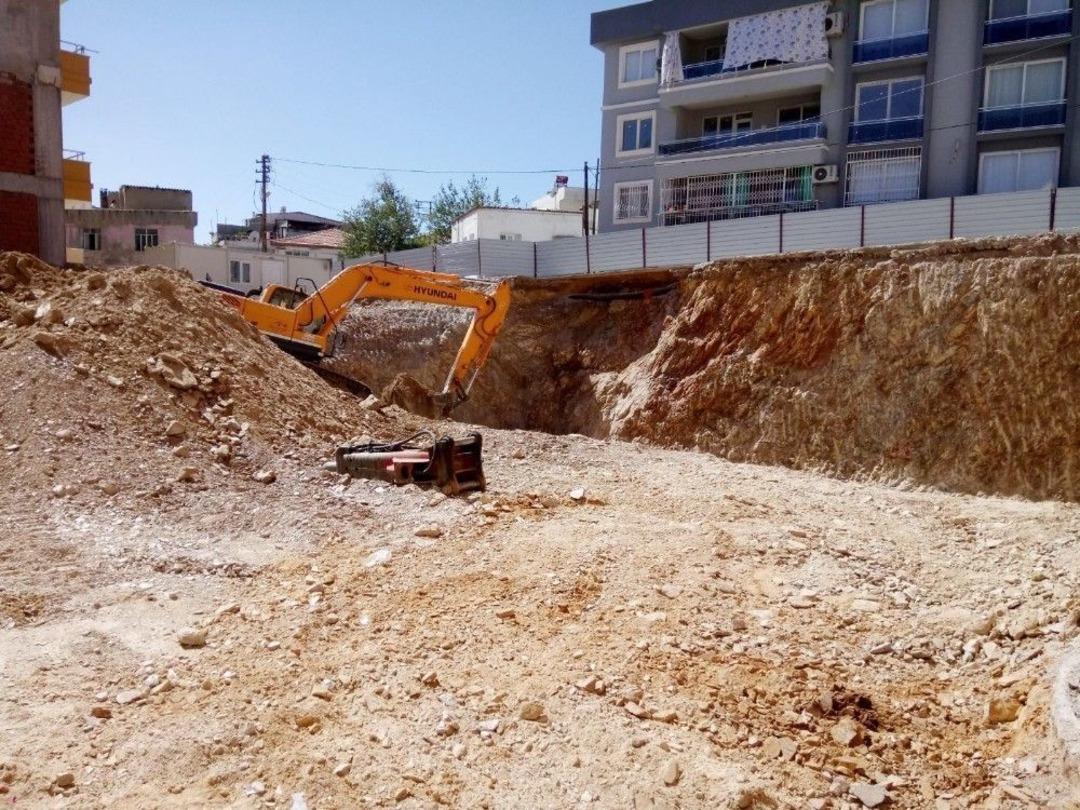 Milas&rsquo;ta İnşaat Sırasında Yol G&ouml;&ccedil;t&uuml;