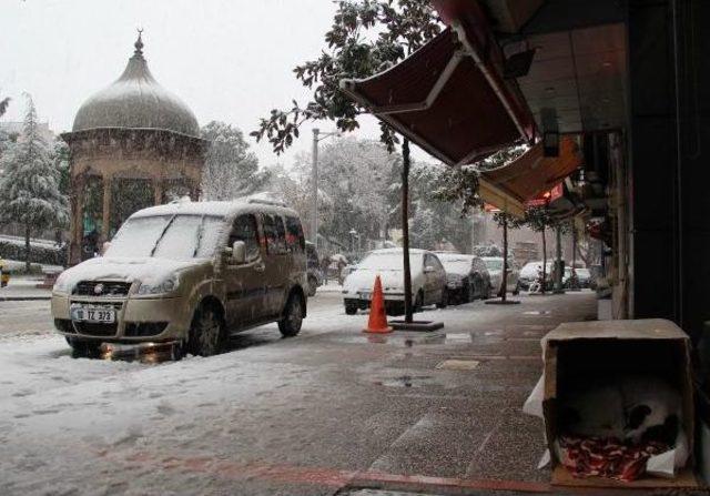 Balıkesir in Il&ccedil;elerinde Kar Kabusu Geri D&ouml;nd&uuml; 3