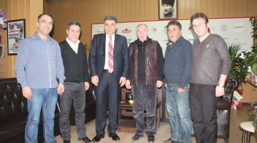 Karab&ouml;rk&rsquo;ten Erzurum Gazeteciler Cemiyeti&rsquo;ne Ziyaret