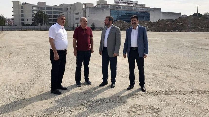 Hastanene Otoparka Kavuşuyor