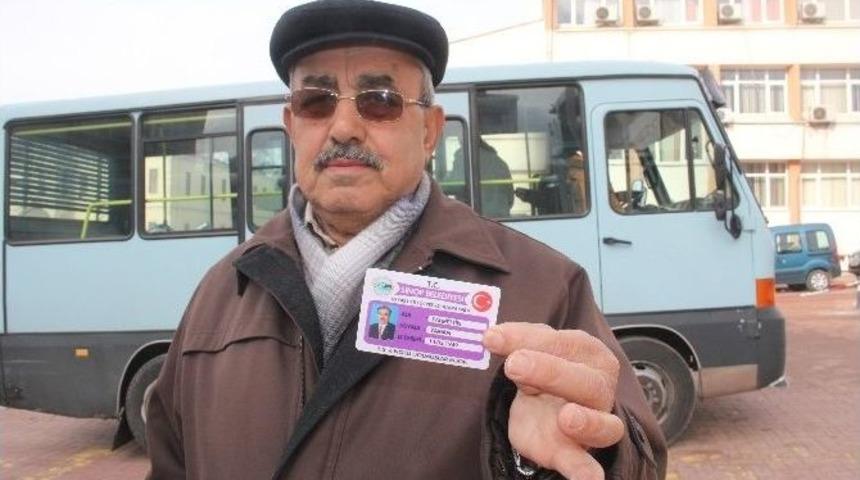 En Yaşlı İl Sinop&rsquo;ta, &Uuml;cretsiz Seyahatte 65 Yaş Sınırı 75&rsquo;e &Ccedil;ıkarıldı