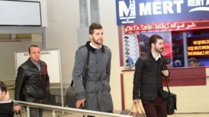 Uğur Demirok Trabzon&rsquo;da