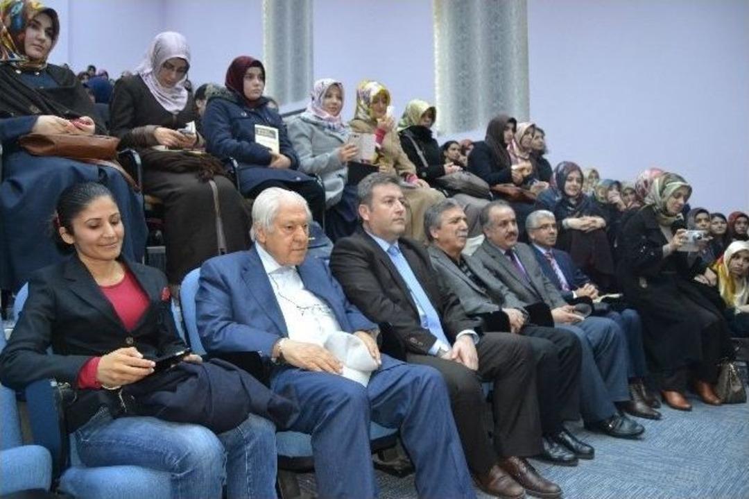 Kayseri&rsquo;de &rsquo;mektuplar &Uuml;zerine&rsquo; Konulu Panel