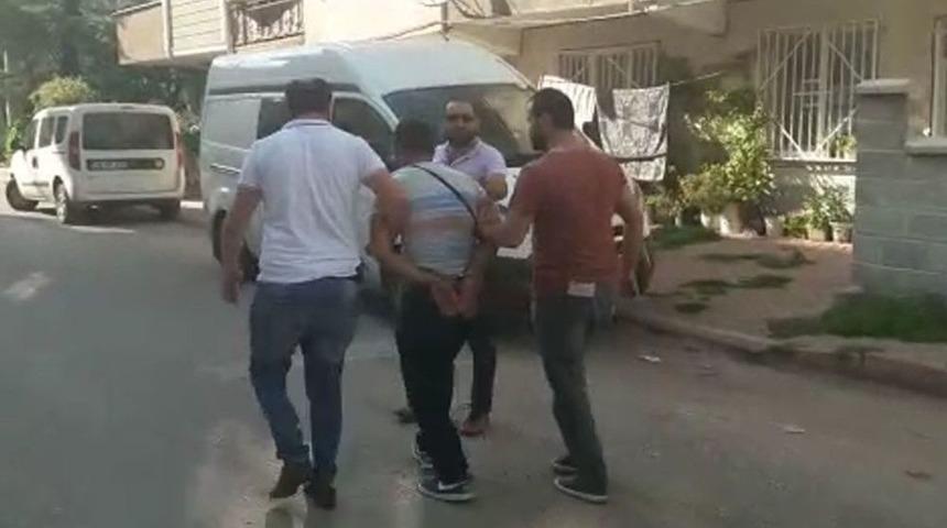 Adliyenin Tuvaletinden Atlayan Zanlının Bacakları Kırıldı