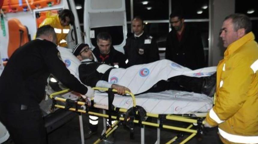 Bira Fiyatında Indirim Yapmadığı Gerek&ccedil;esiyle Bacağından Vurdular