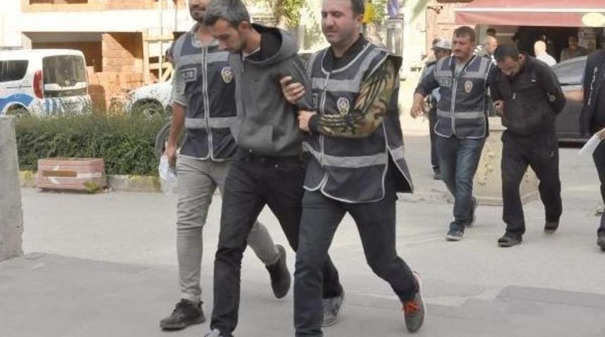 Uyuşturucu Madde Ş&uuml;phelileri Adliyede