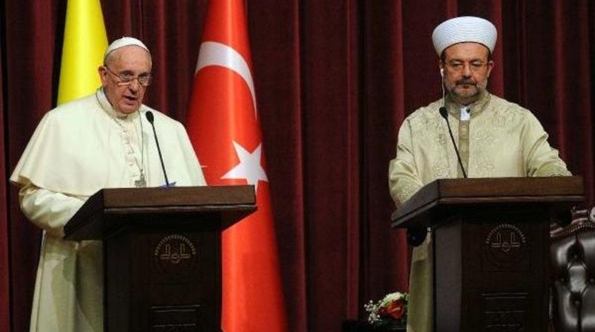 Papa francesco u&ccedil;akta konuştu (7)