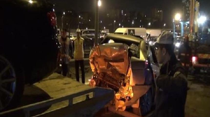 Tem'de kaza 2 yaralı