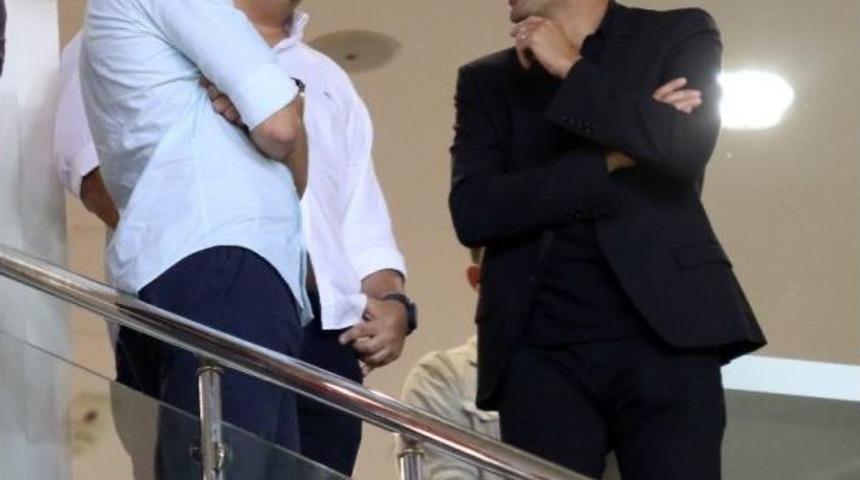 Leonardo, Antalyaspor-osmanlıspor Ma&ccedil;ını Trib&uuml;nden İzledi