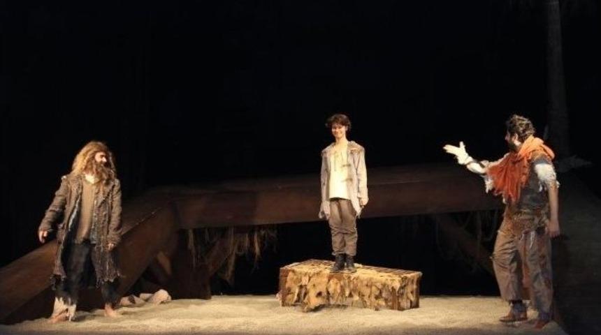 Eskişehir&rsquo;de Gazetecilere &Ouml;zel Tiyatro G&ouml;sterisi D&uuml;zenlendi