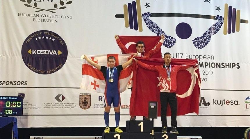 Halter Şampiyonasında Millilerden 30 Madalya