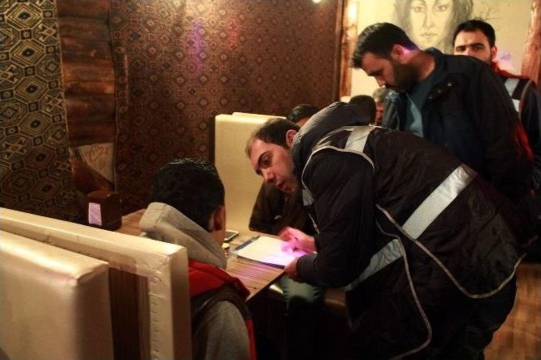 Şanlıurfa&rsquo;da Huzur Operasyonunda 6 Suriyeli Kadına G&ouml;zaltı