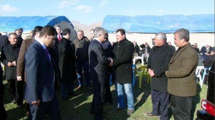 Mardin Valisin Taşkesen’den İntihar Eden Gencin Ailesine Ziyaret G2