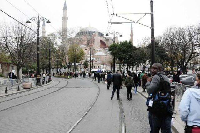 Papa için sultanahmet ve ayasofya'da geniş güvenlik önlemi