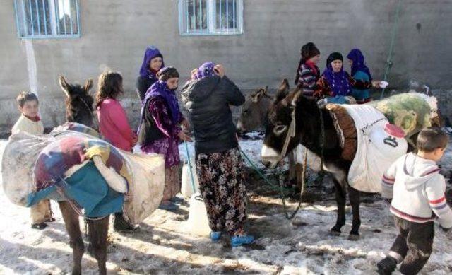 Siverek'te Kar Ve Elektrik Kesintisi Yaşamı Olumsuz Etkiliyor