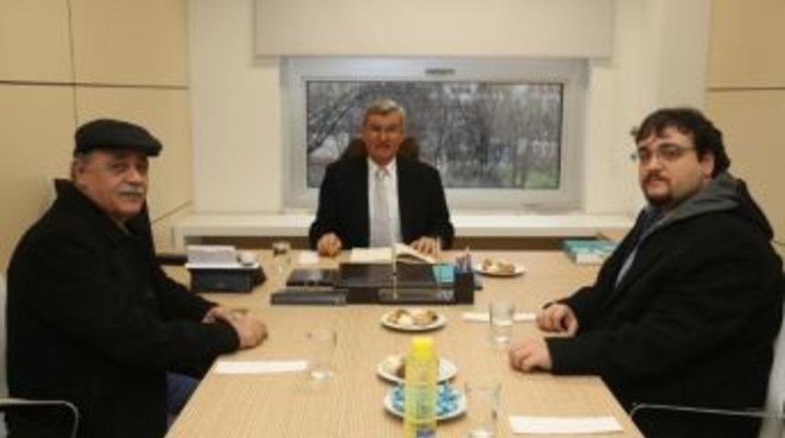 Halk Evi&rsquo;nde Milletvekili-vatandaş Buluşması Devam Ediyor