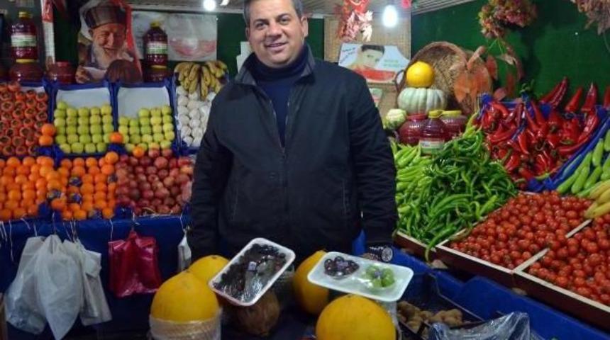 Yaz Meyveleri Kışın El Yakıyor