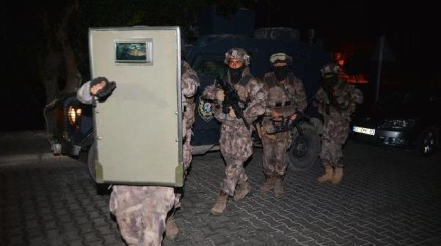 Adana Merkezli 5 Ilde 2 Bin 500 Polis Ile Hava Destekli Uyuşturucu Operasyonu