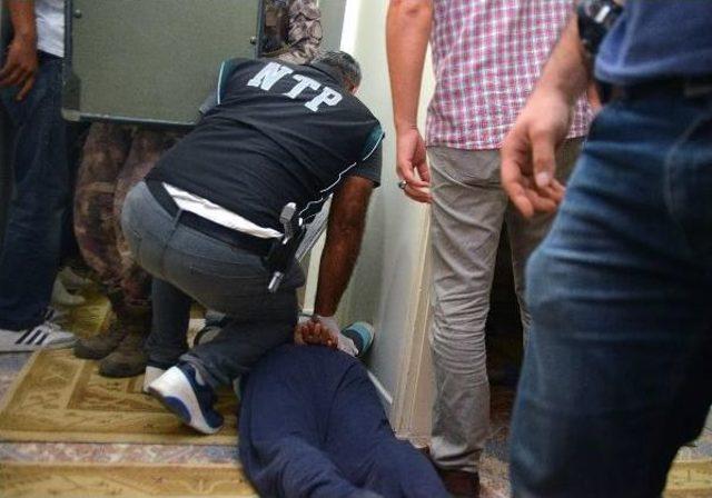 Adana Merkezli 5 Ilde 2 Bin 500 Polis Ile Hava Destekli Uyuşturucu Operasyonu 3