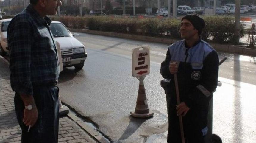 (&ouml;zel Haber) Kahraman İş&ccedil;iye Tebrik Yağıyor