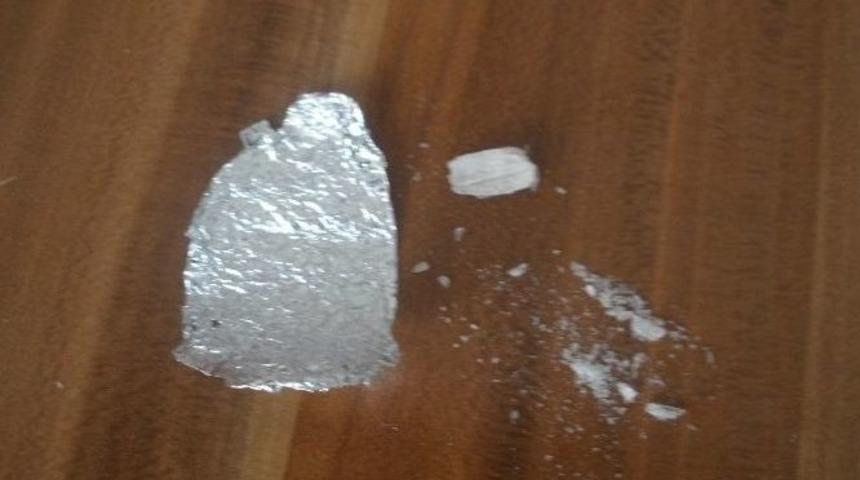 Kafeteryada Uyuşturcu Ticaretine Polis Baskını