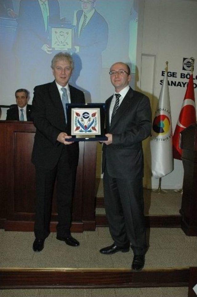 Ege B&ouml;lgesi Sanayi Odası&rsquo;nda &Ouml;tv Zirvesi 2