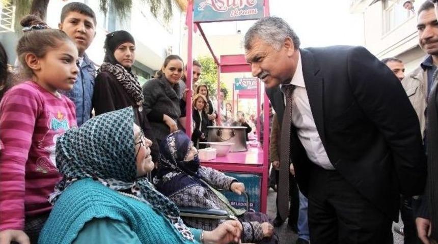 Yenibey Seymer&rsquo;den Aşure Etkinliği