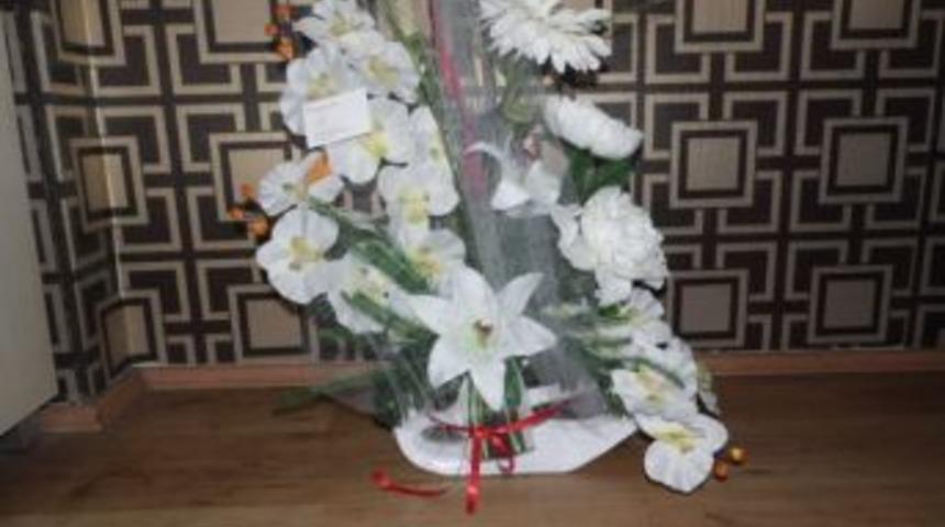 Kars Çimentaş Çimento Fabrikası Müdüründen Anlamlı Hediye