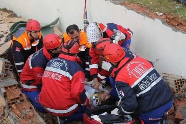 Siirt&rsquo;te Deprem Tatbikatı 1