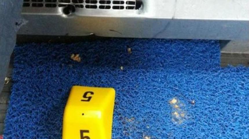 Facebook'ta "&ccedil;ok da aptalım" diye yazdı, 3 saat sonra ayrıldığı eski eşini vurup ka&ccedil;tı
