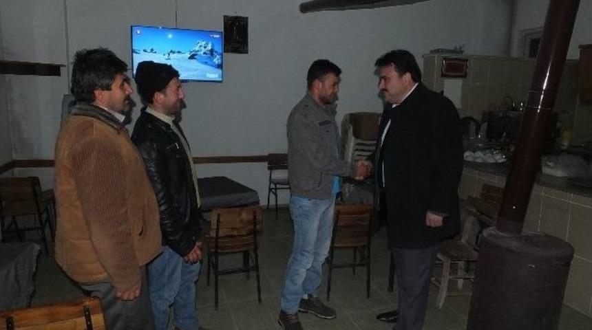 Kırsal Mahalle Gezileri S&uuml;r&uuml;yor