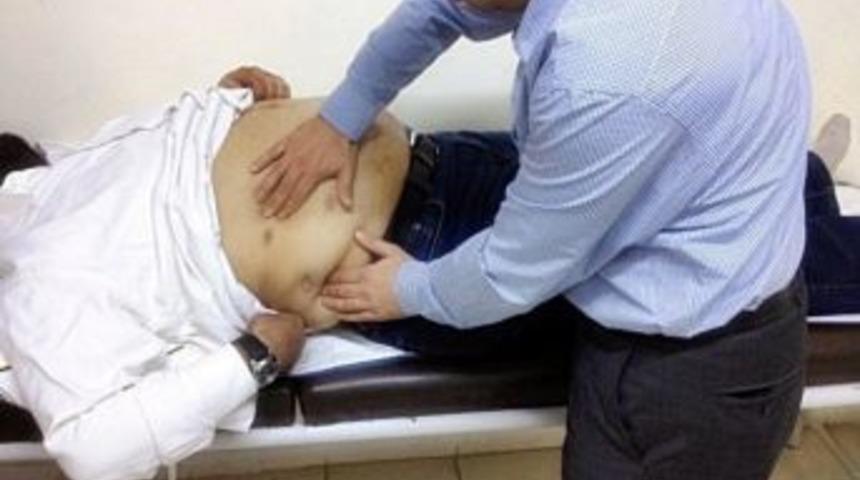 D&uuml;&rsquo;de Aşırı Şişman Hastaya Kapalı B&ouml;brek Ameliyatı Yapıldı