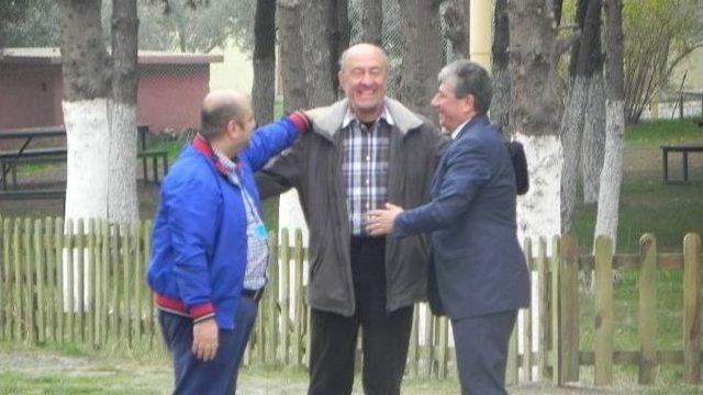 Renan Pekünlü’nün İlk Ziyaretçisi Chpli Balbay Oldu