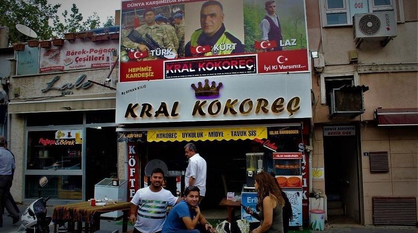 Kokore&ccedil;&ccedil;iden Duygulandıran Tabela