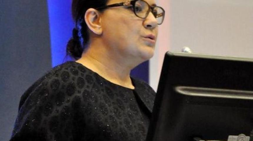 Sgk başkanı ilhan: ila&ccedil; harcamaları d&uuml;ş&uuml;yor