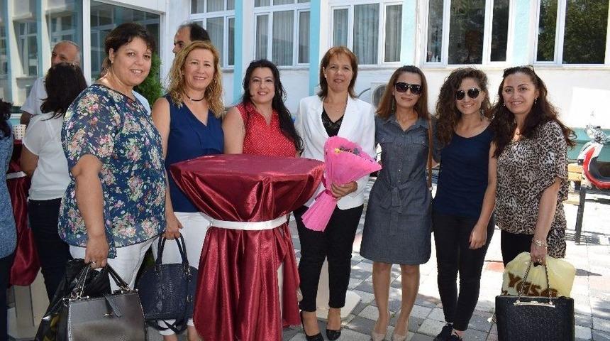 Toplum Ruh Sağlığı Merkezi Hastaların Eserleri G&ouml;r&uuml;c&uuml;ye &Ccedil;ıktı