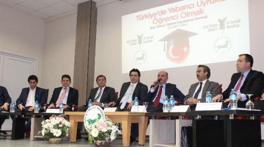 Bakan M&uuml;ezzinoğlu, Edirne&rsquo;de Yabancı Uyruklu &Ouml;ğrencilere &Ouml;ğ&uuml;tler Verdi