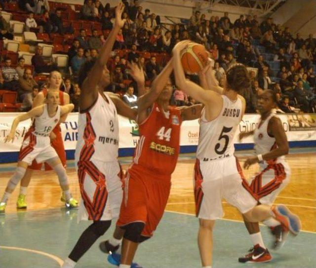 Mersin büyükşehir belediyesi-botaş: 76-71